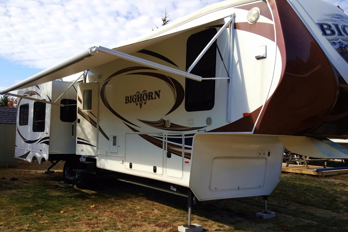 2013 Heartland Bighorn 3585RL, 7