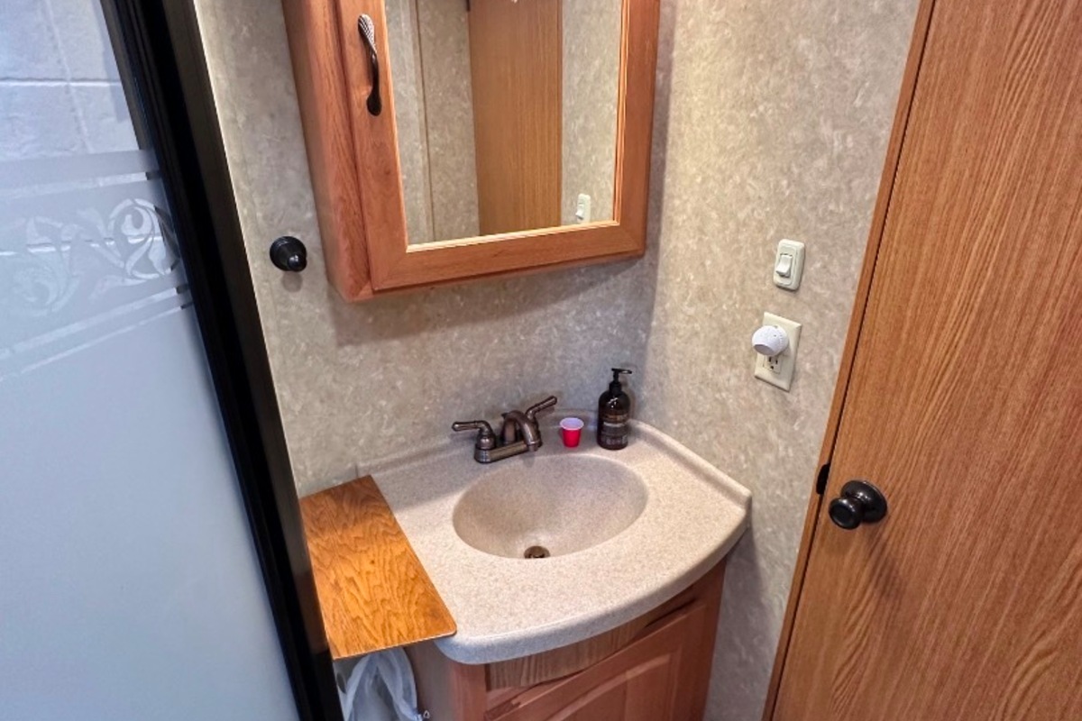 2011 Peterson Excel Winslow 31RLE, 7