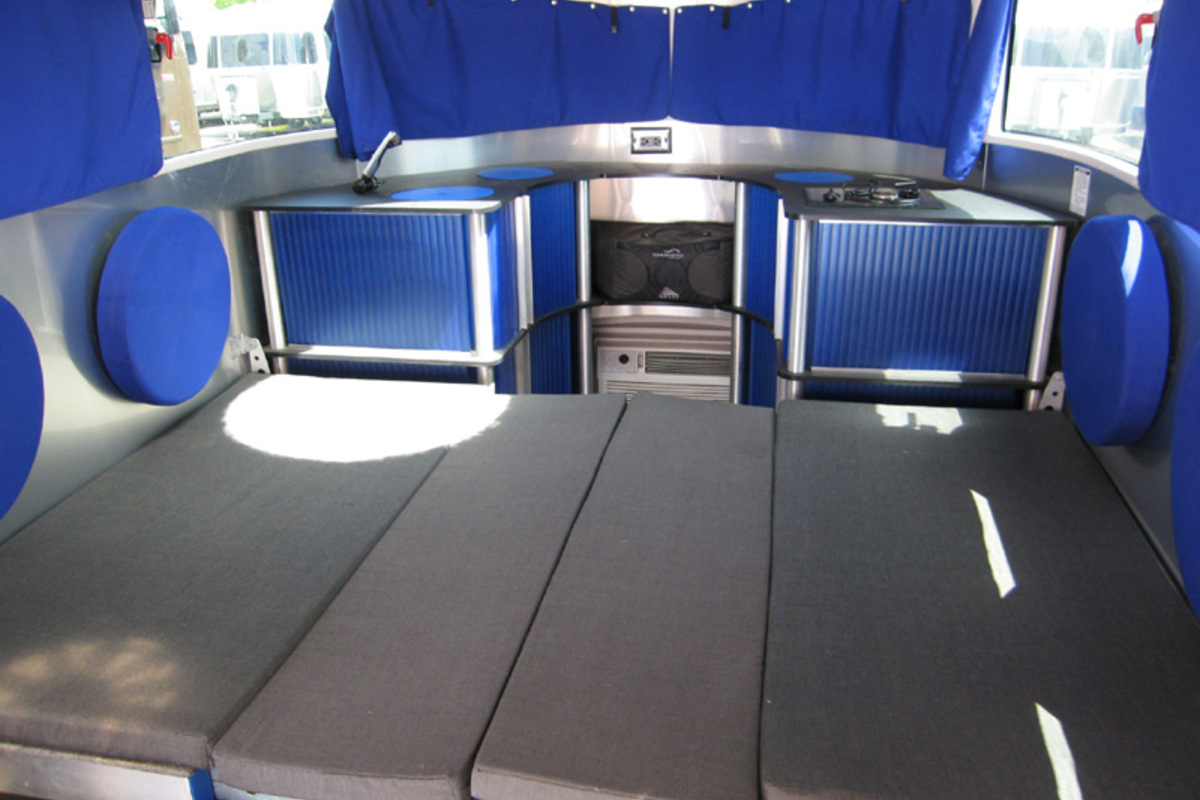2007 Airstream Basecamp, 11