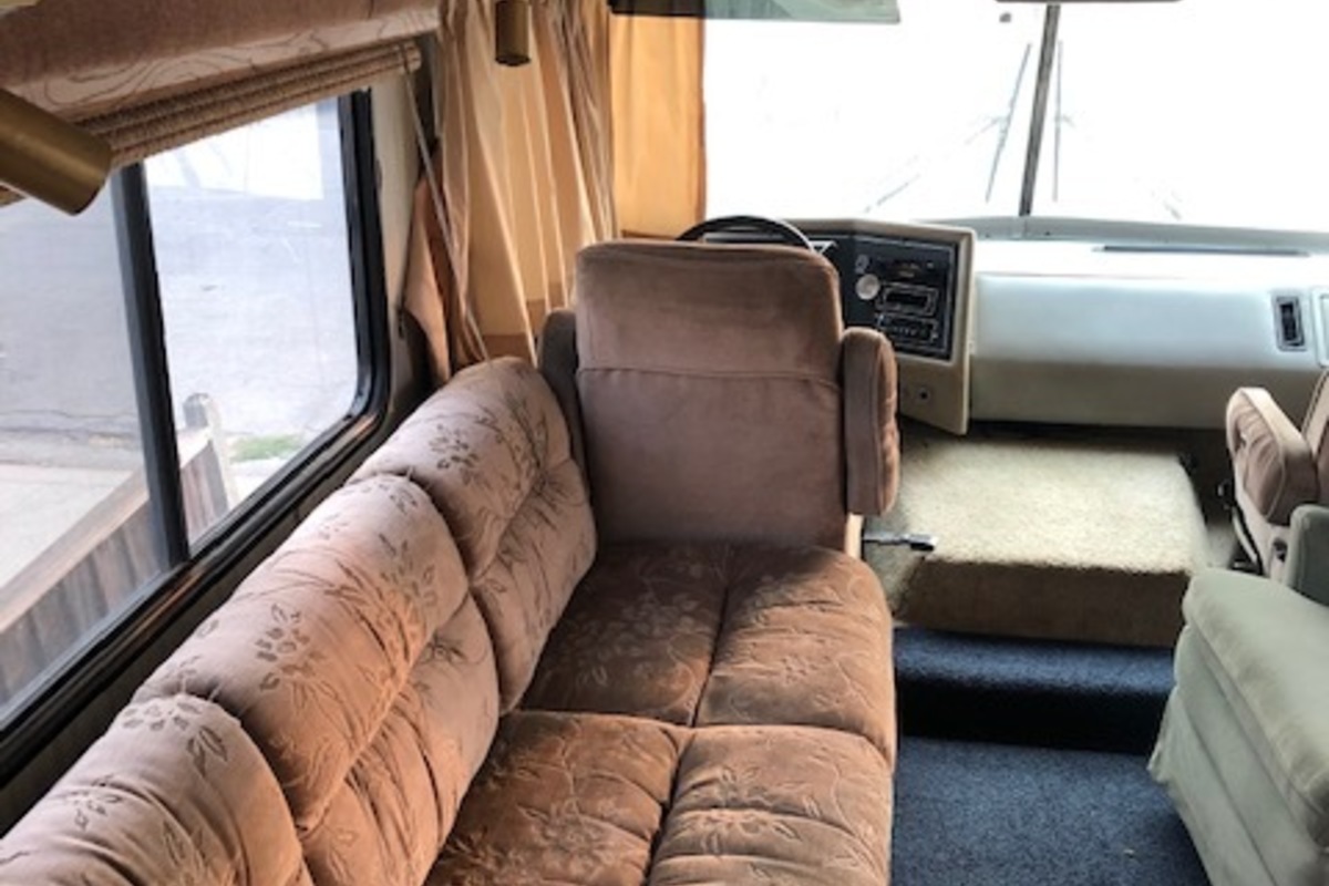 1989 Komfort Trendsetter custom, 5