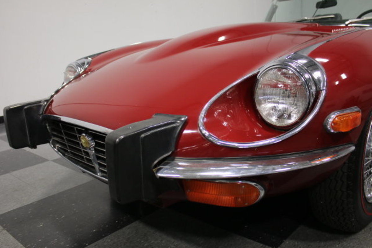 1974 Jaguar XKE, 8