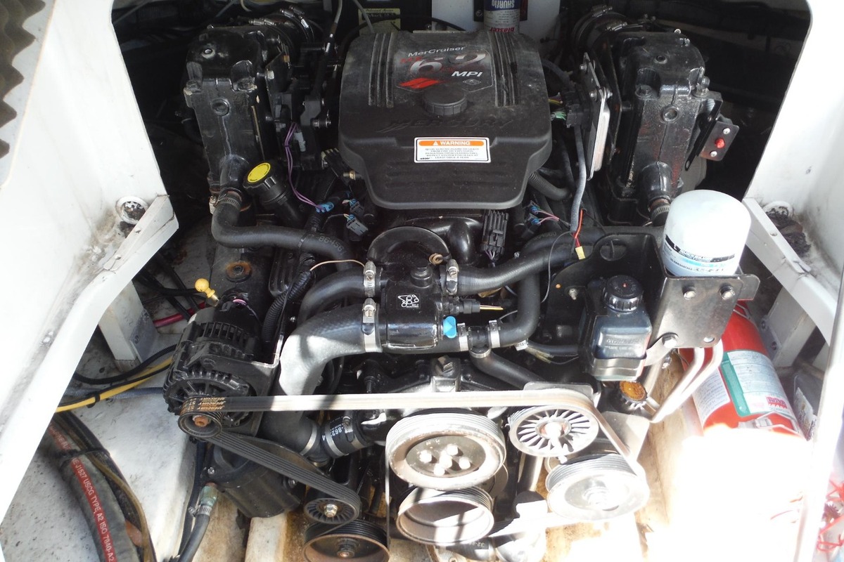 2006 Crownline 275 CCR, 28
