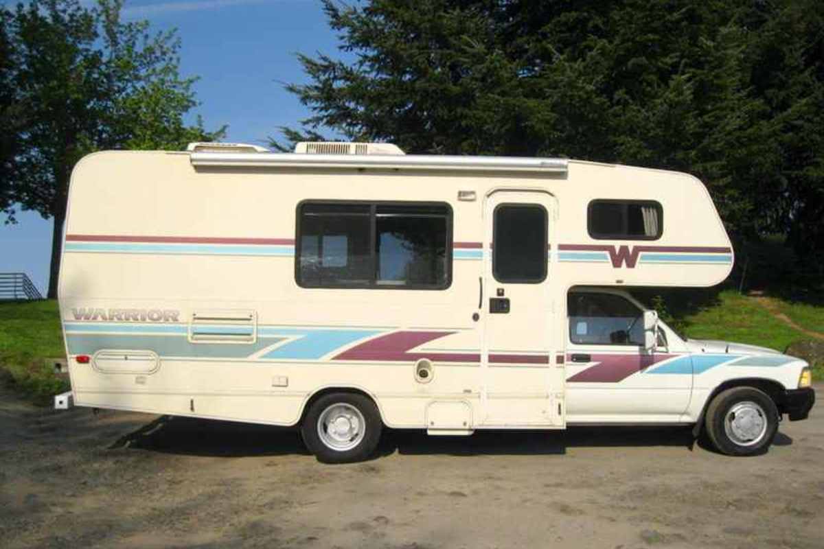 1944 WINNEBAGO WARRIOR, 1