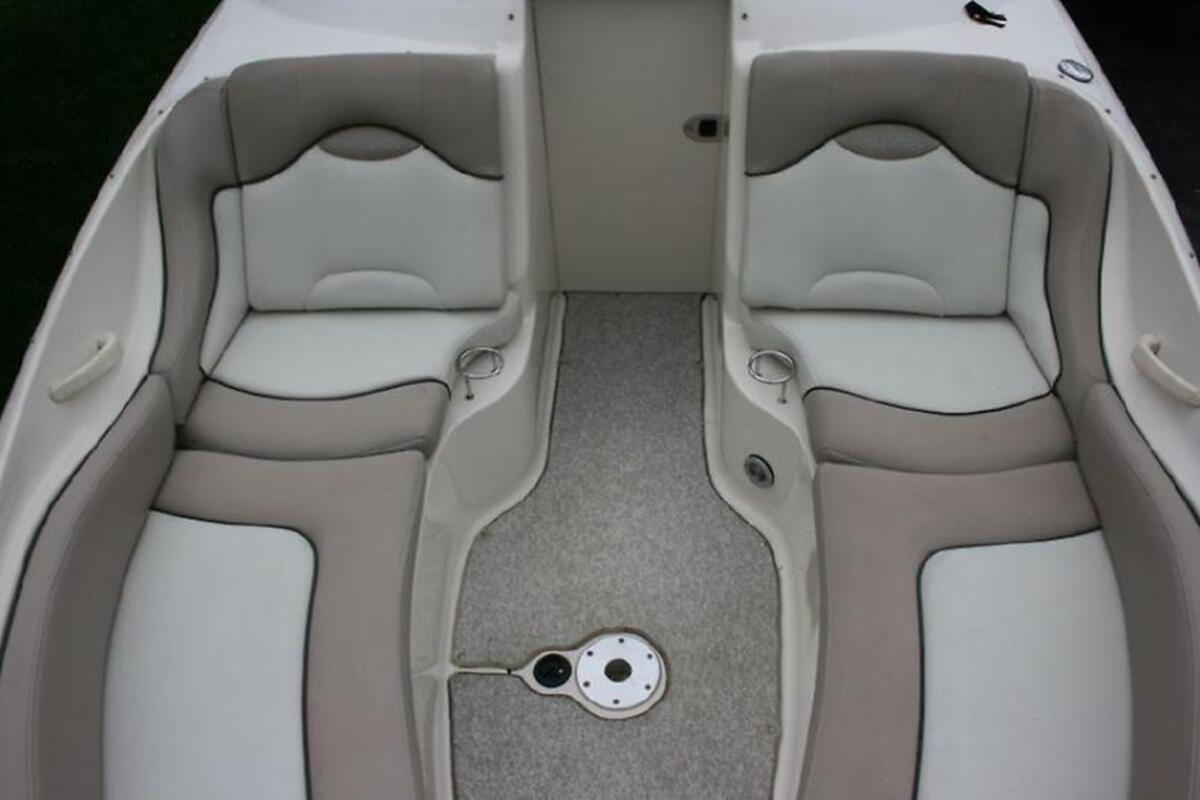 2004 Sea Ray 270 Sundeck, 6