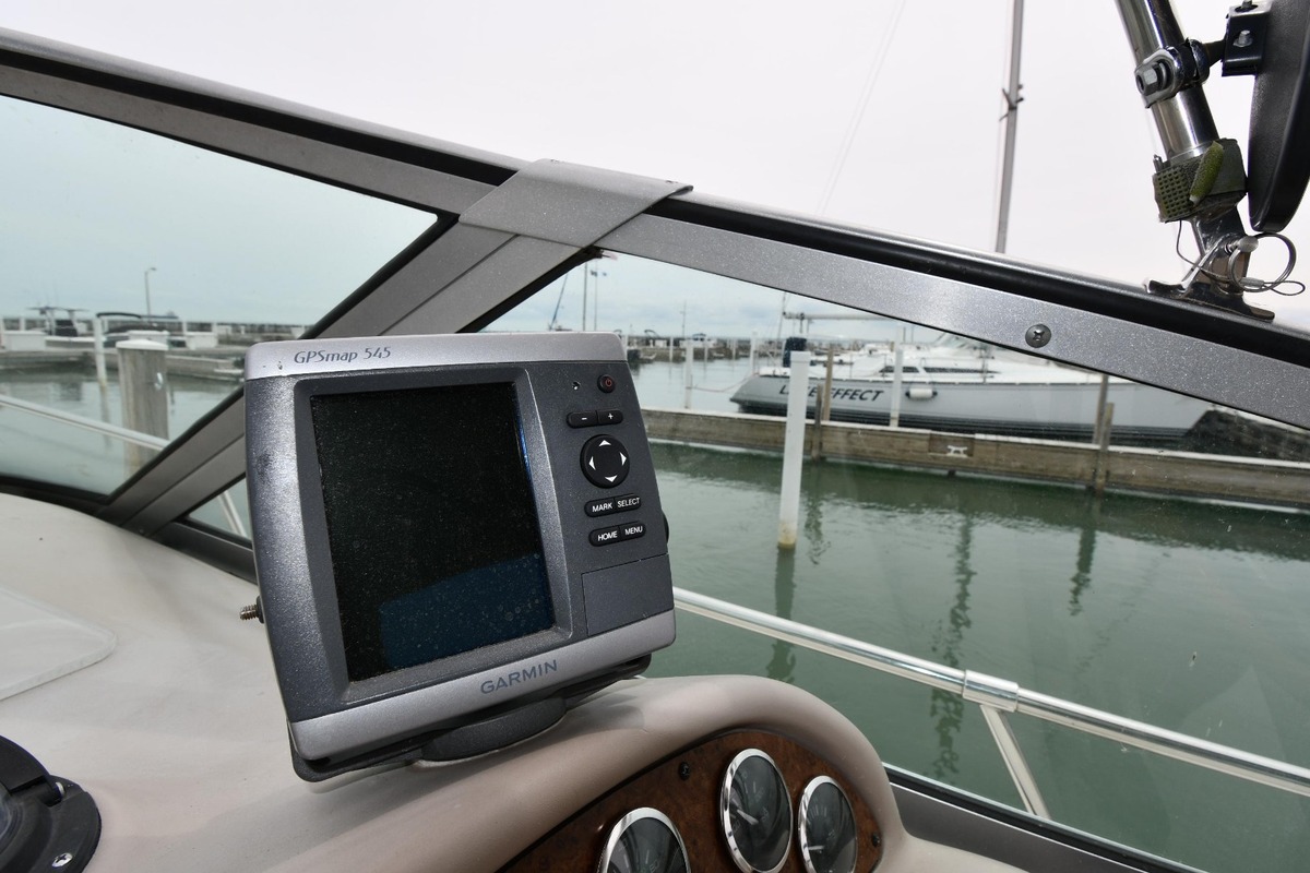 2001 Sea Ray 290 Sundancer, 17