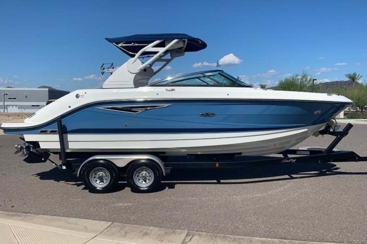 2021 Sea Ray SLX 250, 3