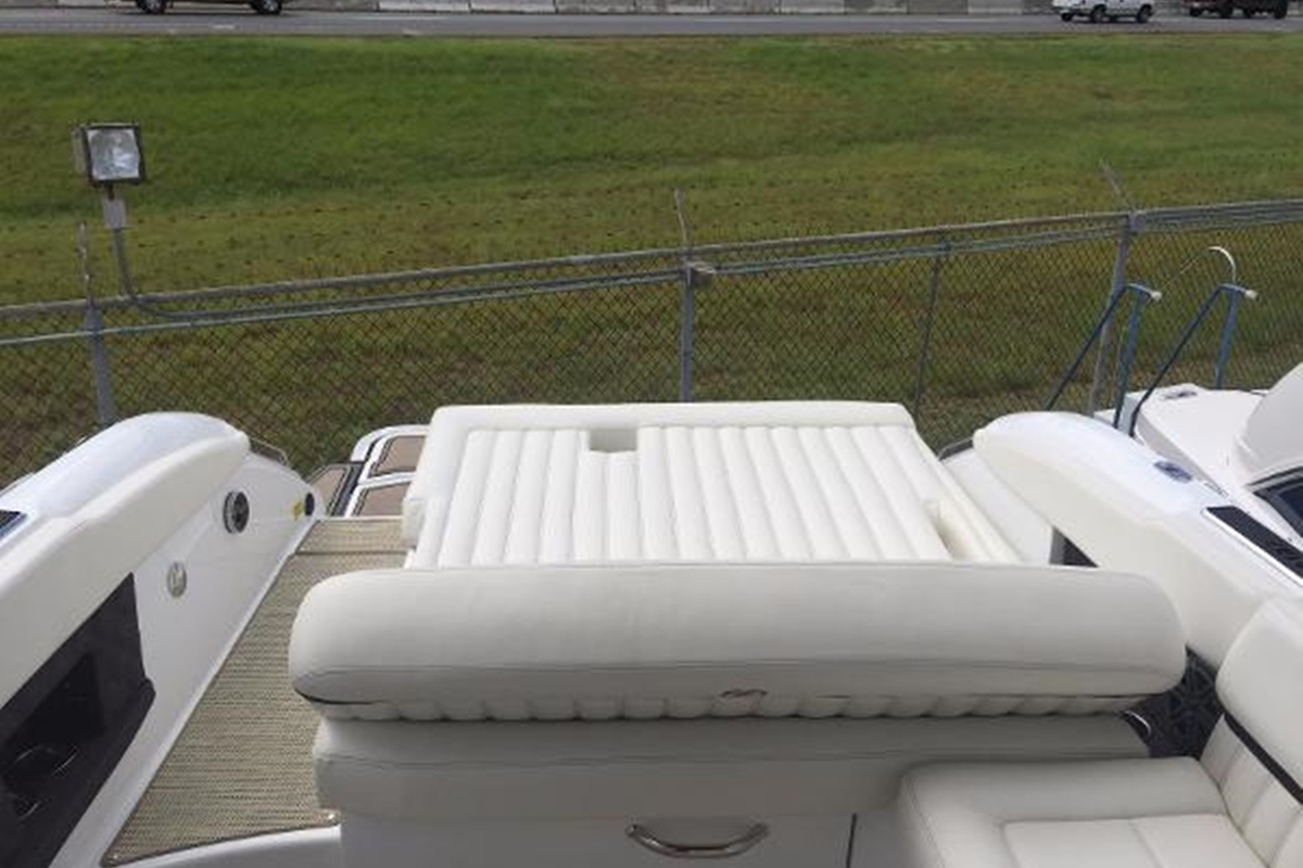 2016 Cobalt Boats A28, 17