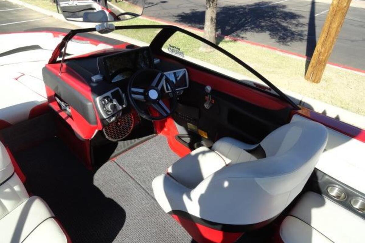 2015 Malibu Wakesetter 22 MXZ, 17