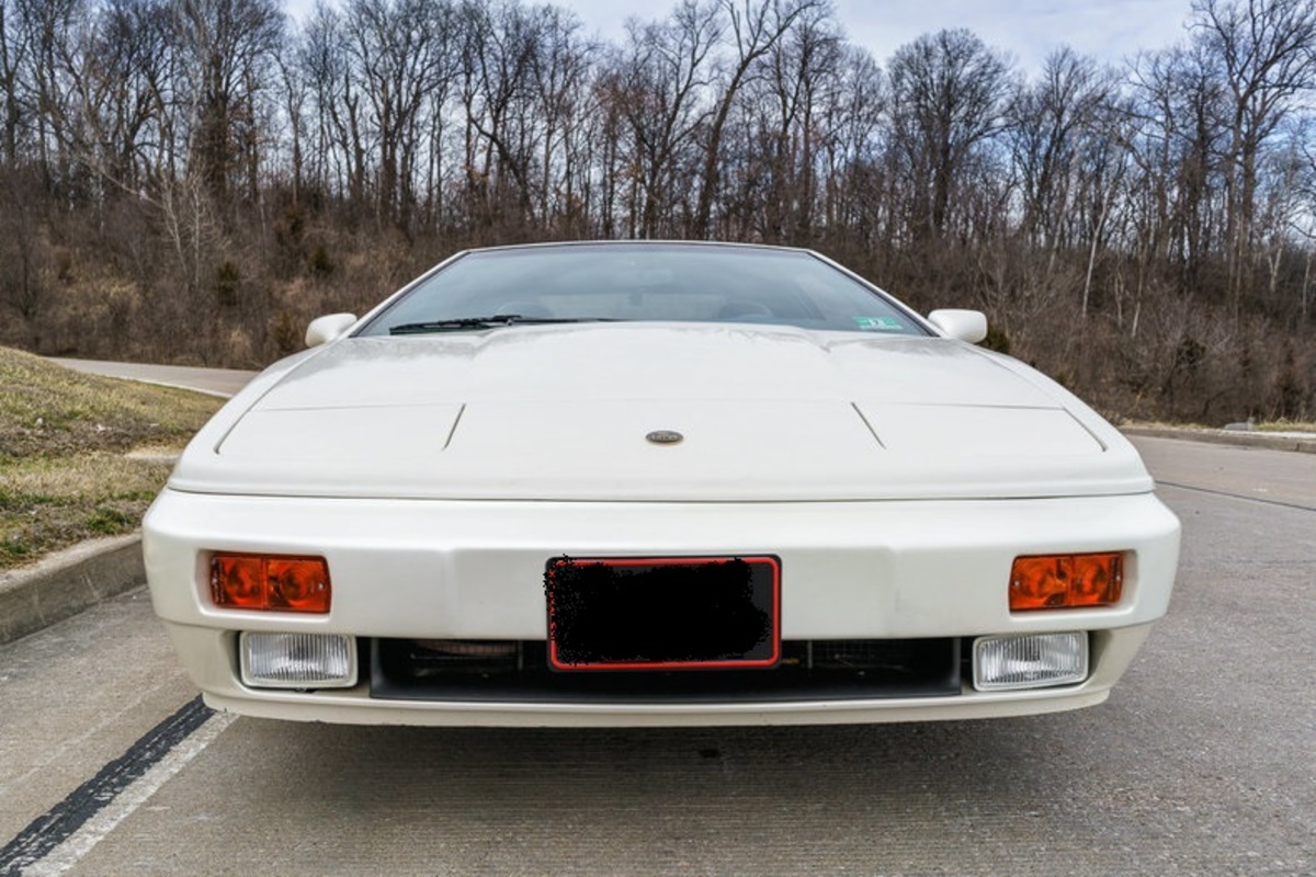 1988 Lotus Esprit Limited Edition, 1