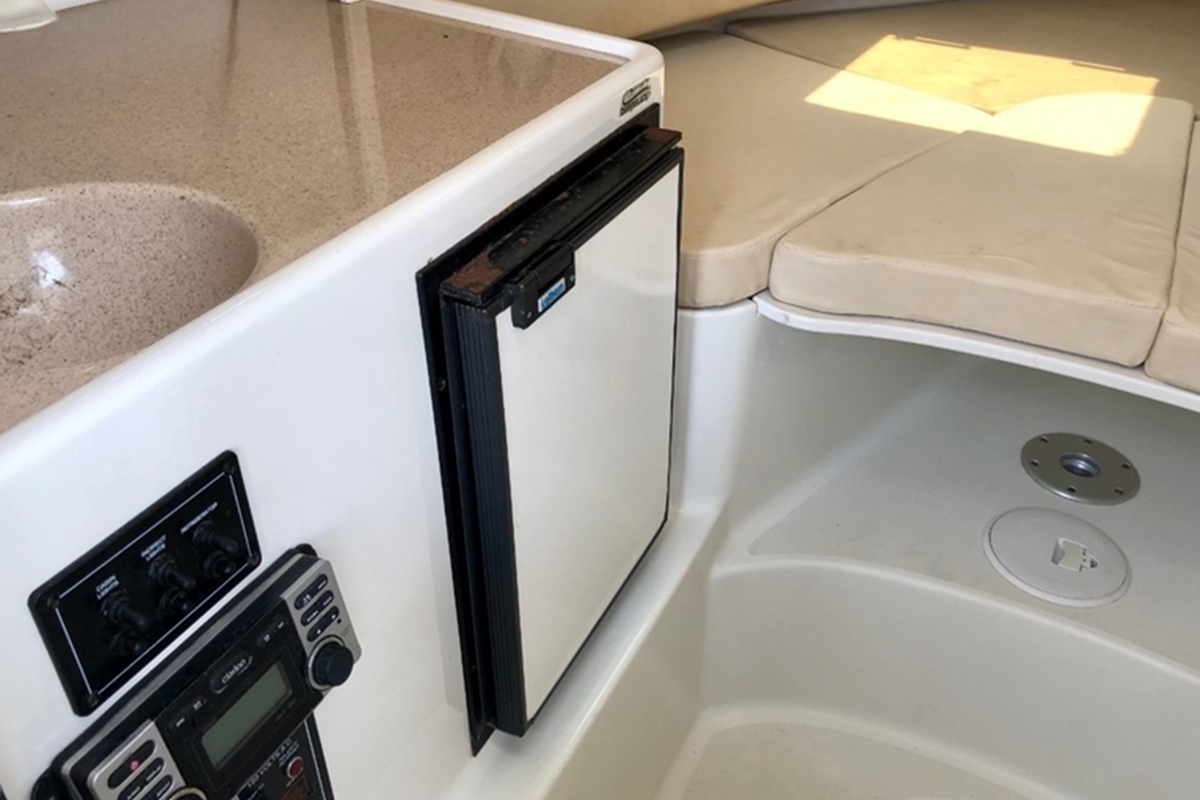 2004 Triton Boats 2690 Walkaround, 18