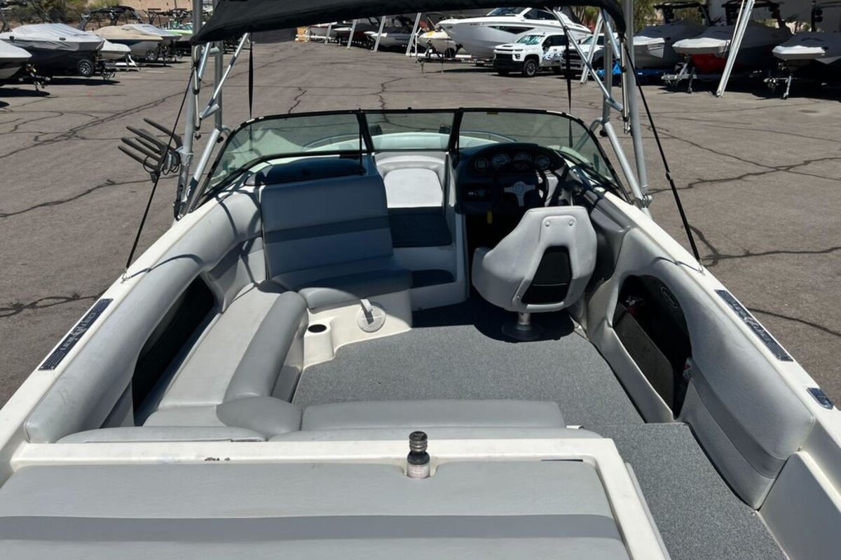 2002 Centurion Typhoon, 4