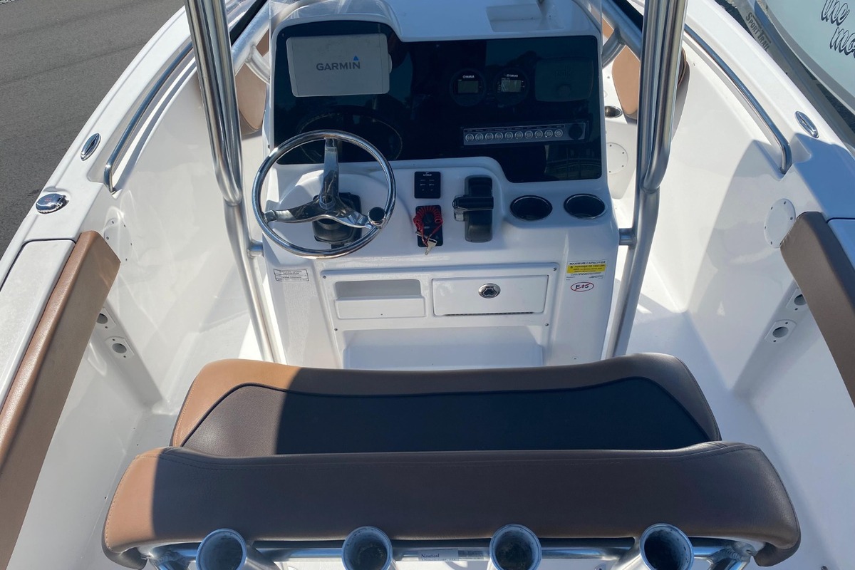 2017 Tidewater 210 LXF, 8