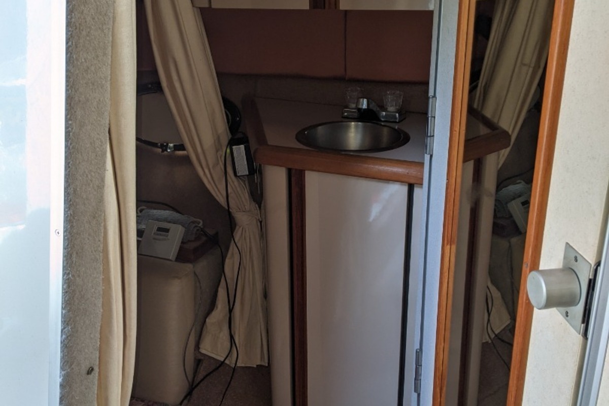 1990 Maxum 2700/SCR, 8