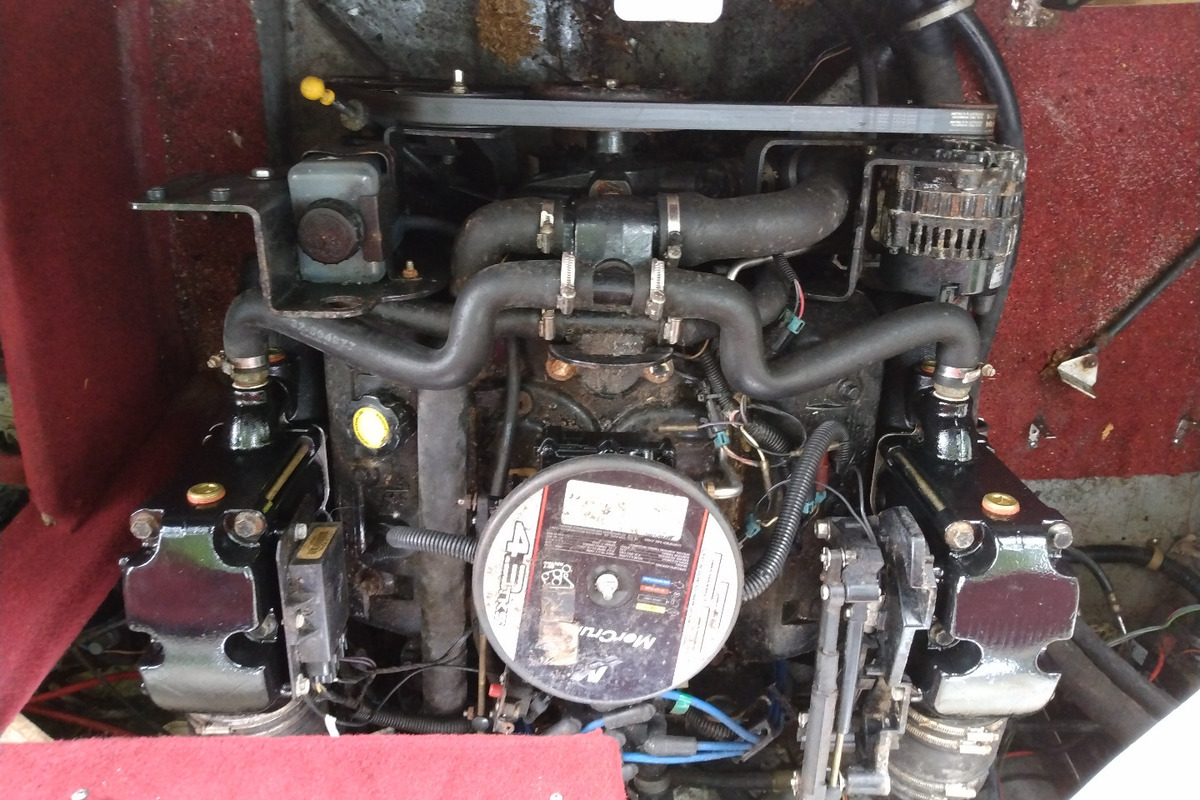 2001 Bayliner Capri 1950BU, 7