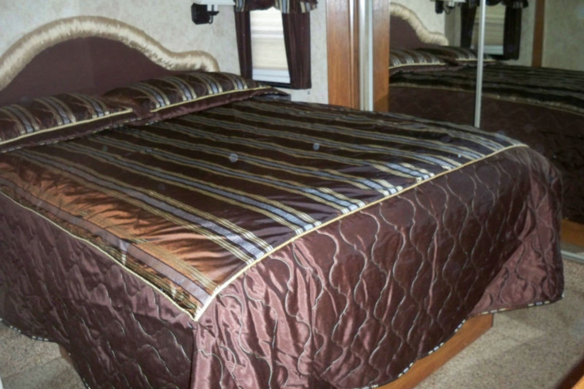 2010 Montana by Keystone 3455SA Hickory Addition, 3