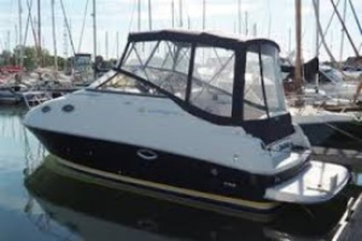 2005 Regal Commodore 2465, 11