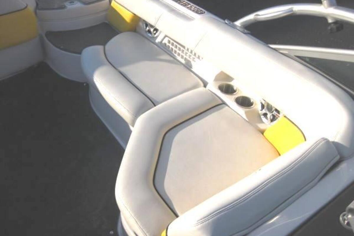 2008 Correct Craft Air Nautique 211 Limited, 19