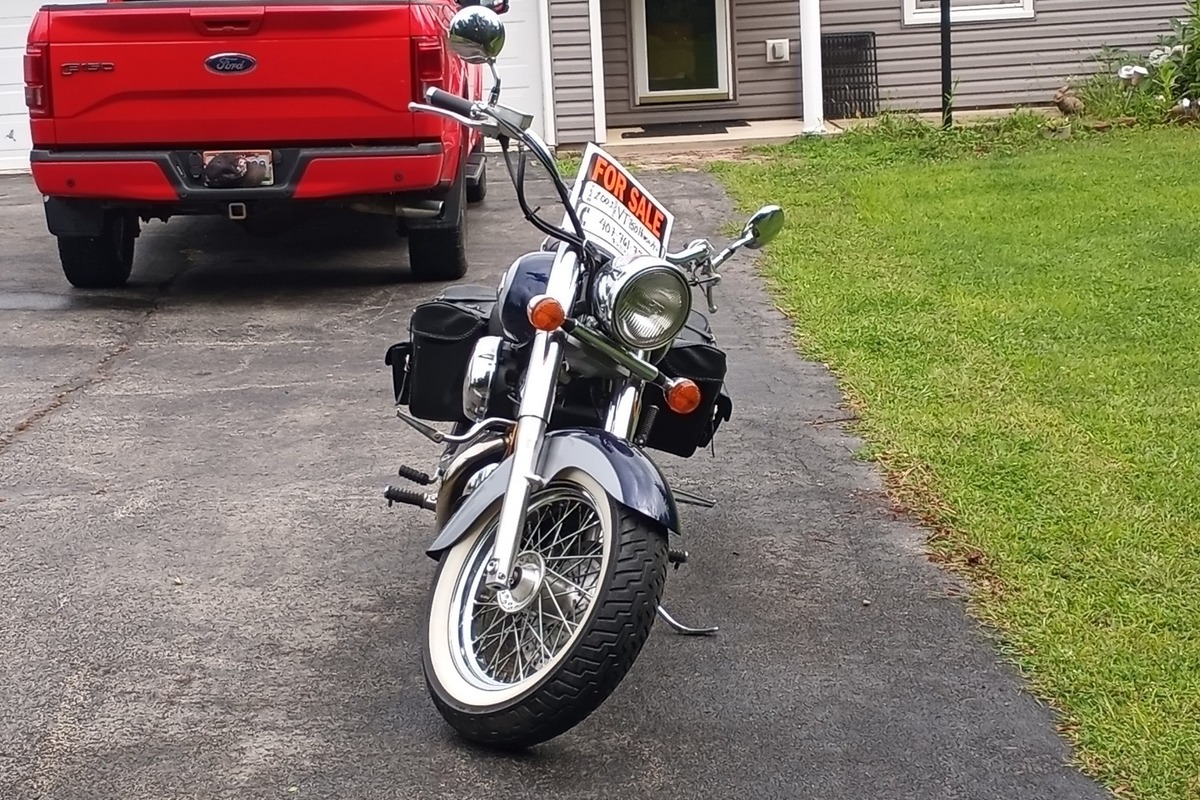 2001 Honda VT750 ACE, 5