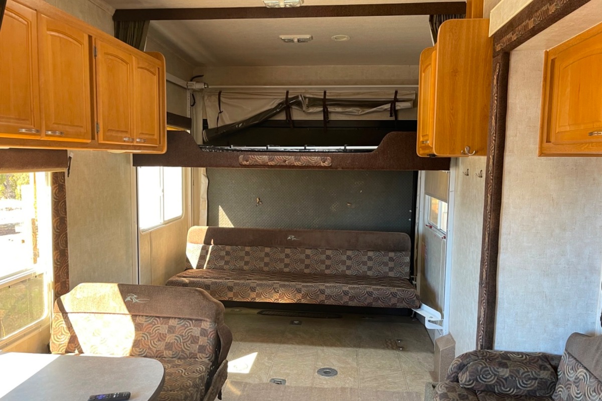 2007 Ragen Blackhawk 36-05, 2