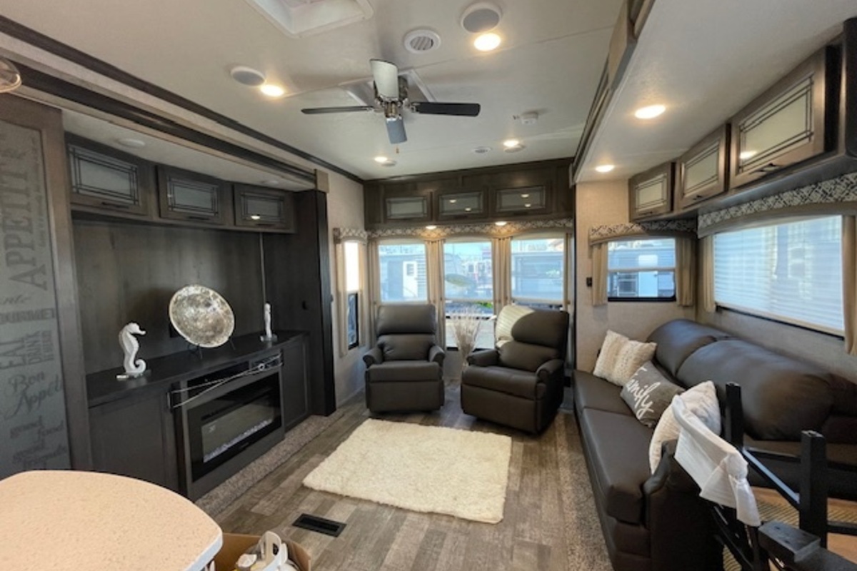2023 HYLINE 42IKWB GREY, 4