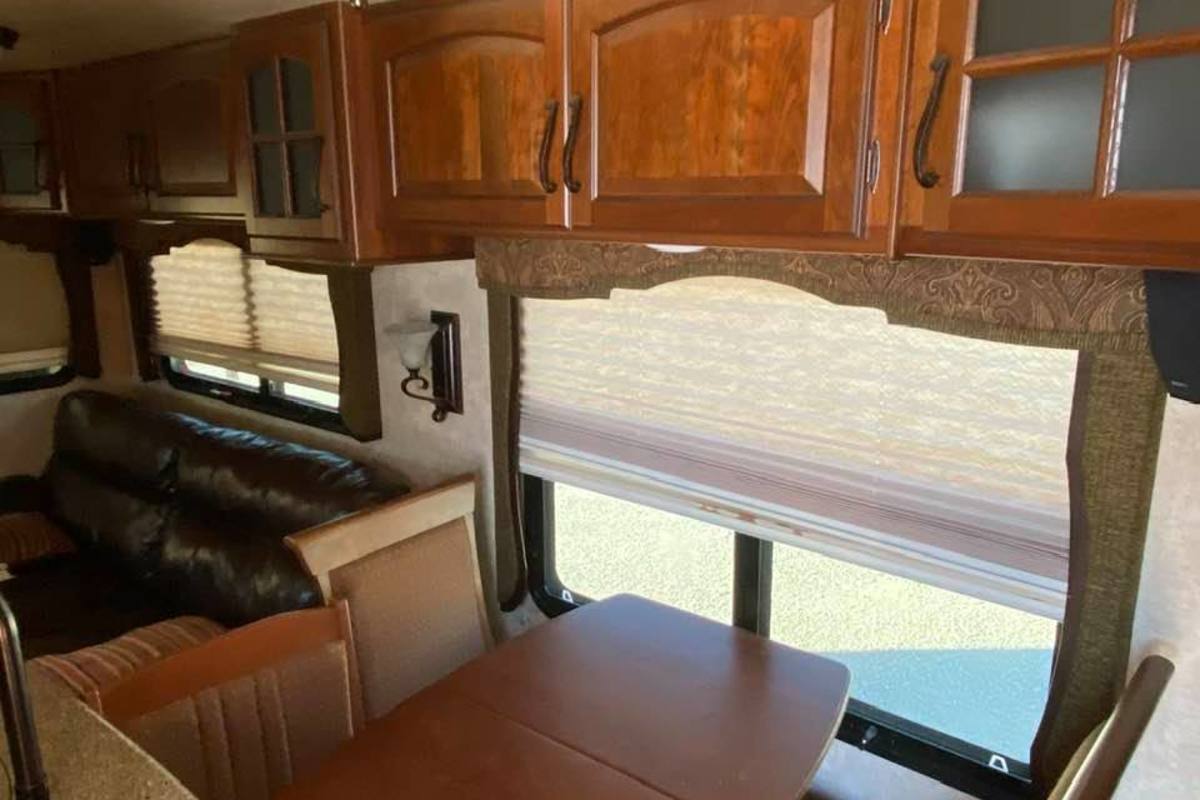 2014 keystone montana 3155RL, 3