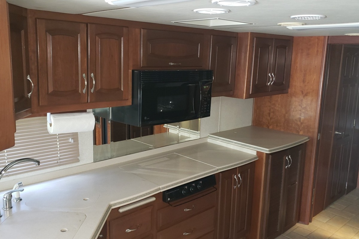 2004 Newmar Mountain Aire 4301, 7