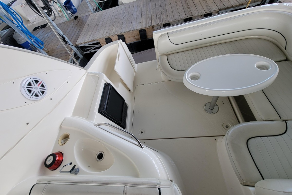 2003 Maxum 3100 SCR, 8
