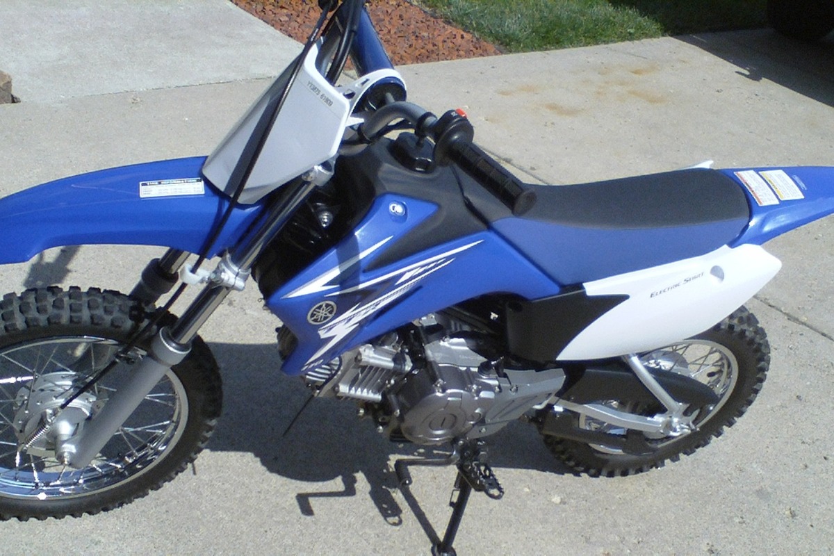 2009 Yamaha TT-R110EY, 4