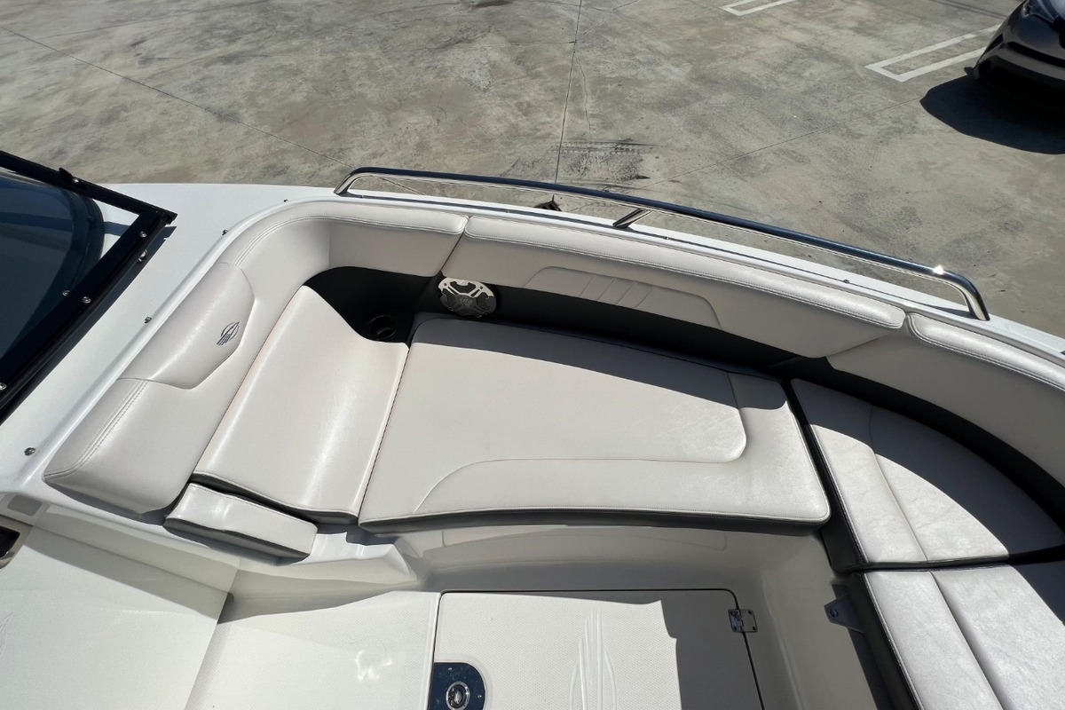 2016 Chaparral 277 SSX, 8