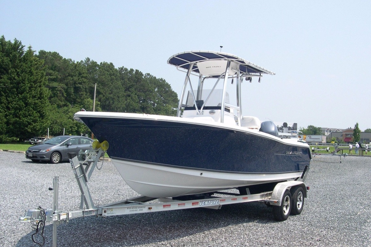 2012 Sea Hunt 210 Triton, 1