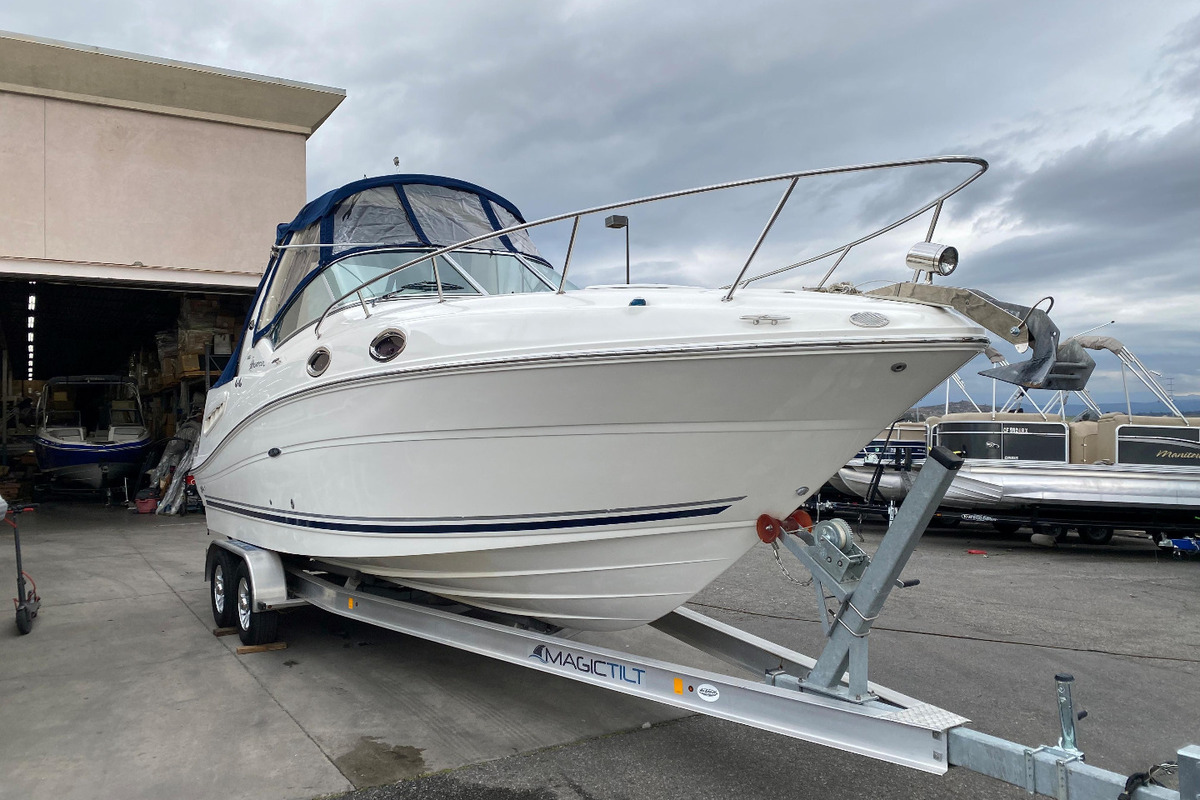 2008 Sea Ray 260 Sundancer, 1