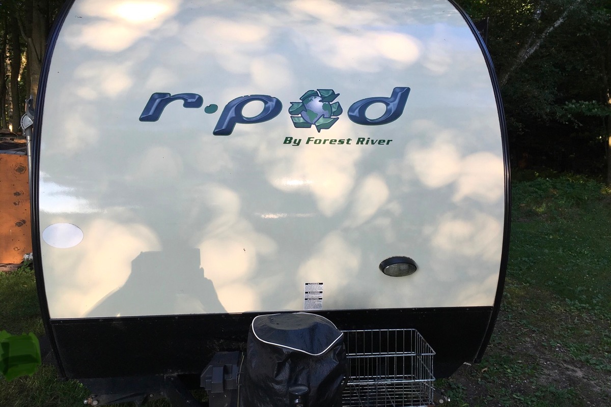2014 R-Pod 177 in Brown Twp, MI