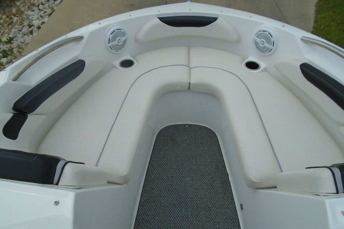 2016 Rinker Captiva 196 BR, 14