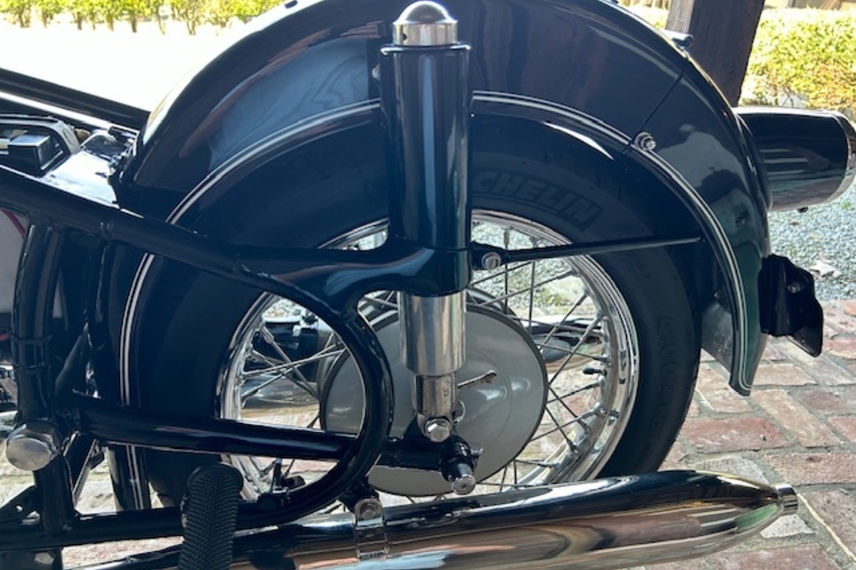 1966 BMW R60/2, 16