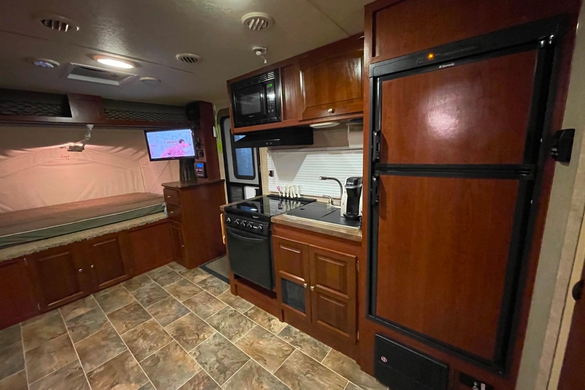 2015 Forest River RV Rockwood Roo 21SS, 7
