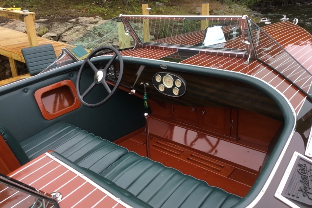 2011 Hacker Triple cockpit, 0