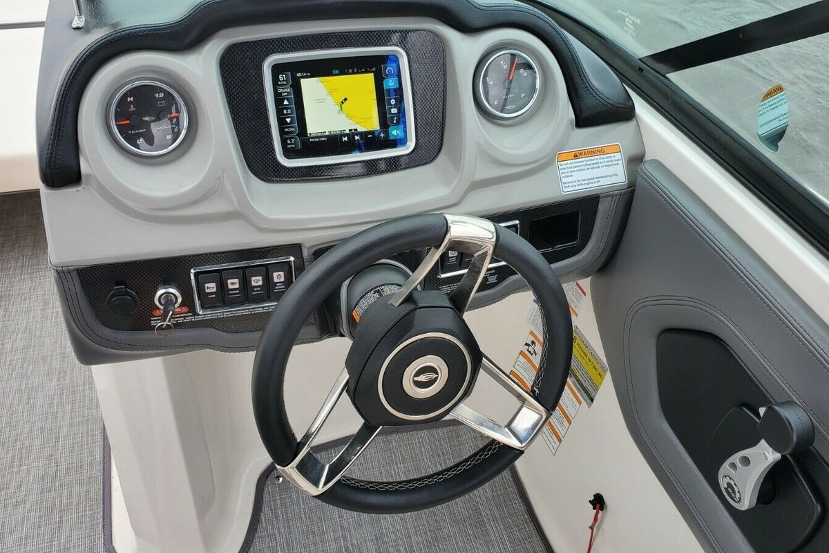 2017 Chaparral 203 Vortex VRX, 9