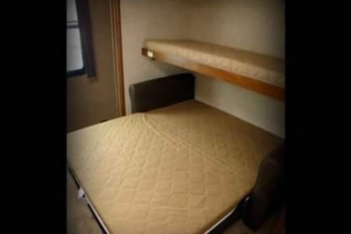 2013 Keystone Sprinter 316bik, 11