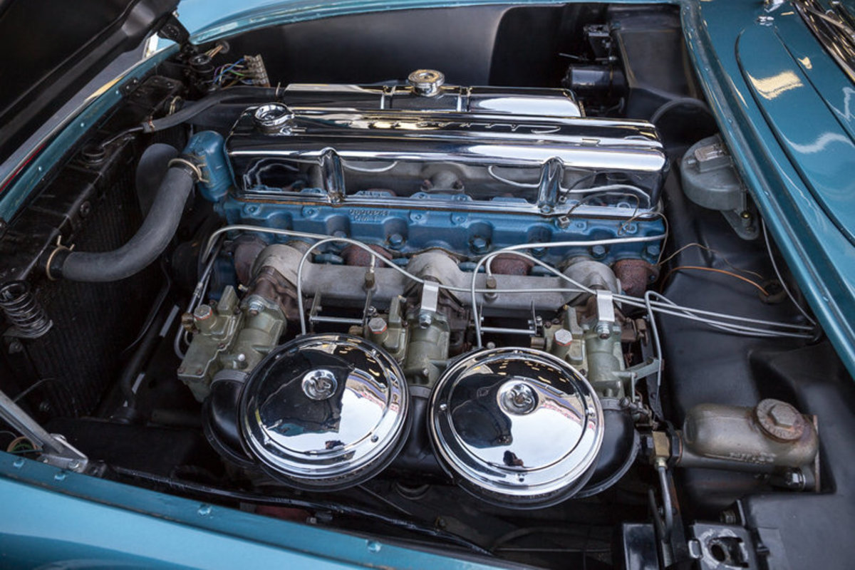 1954 Chevrolet Corvette, 33
