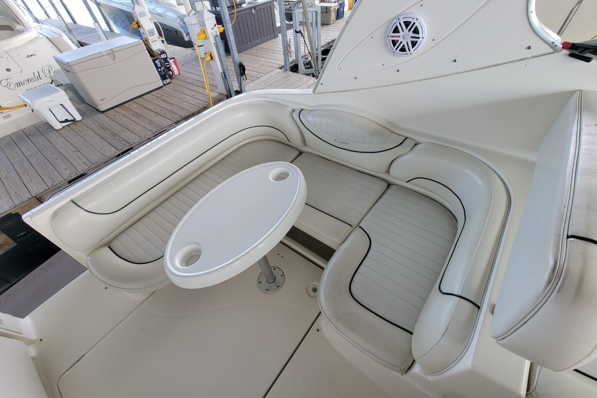 2003 Maxum 3100 SCR, 9