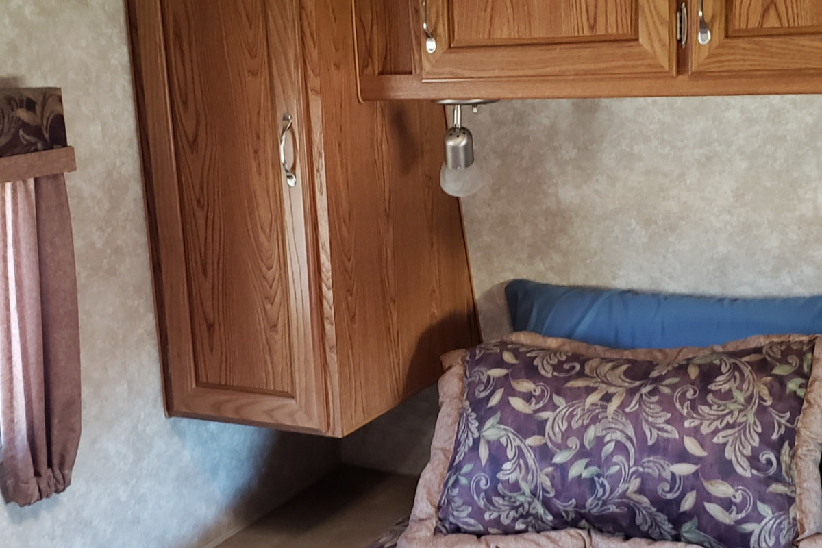 2008 northwoods manufacturing Desert Fox Toyhauler, 5