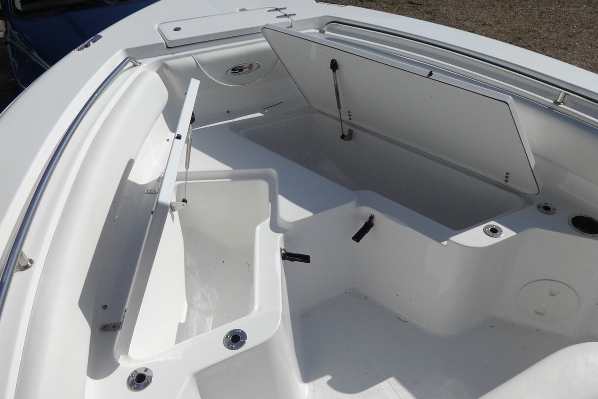 2012 Sea Hunt Triton 210, 20
