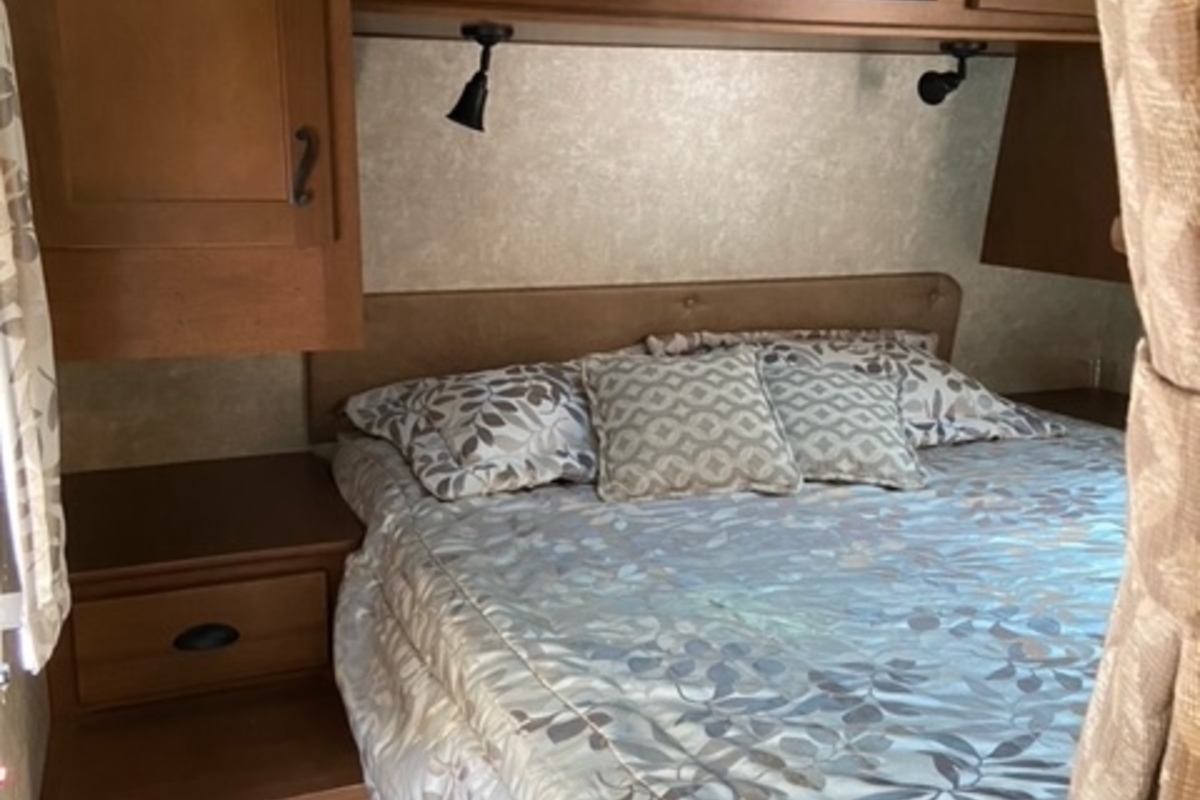2017 Open Range Light 316RBS, 9