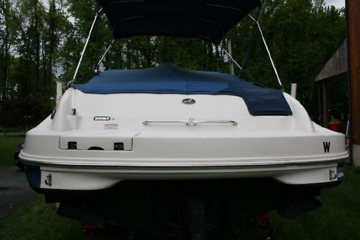 2004 Sea Ray 270 Sundeck, 3