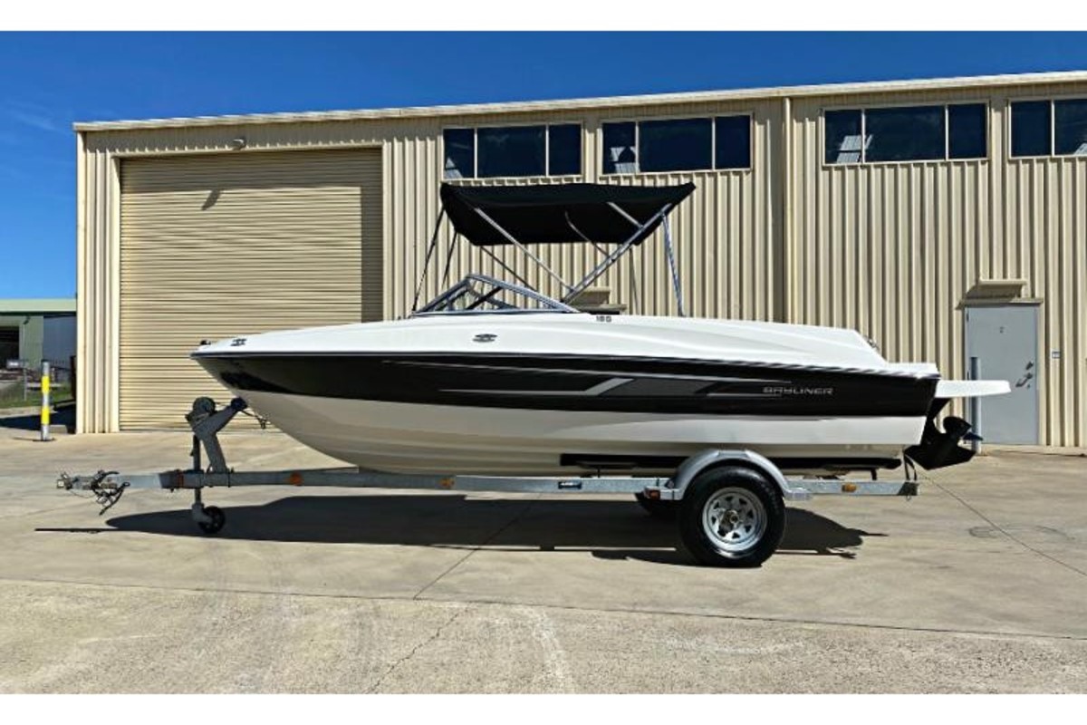 2015 Bayliner 185, 2
