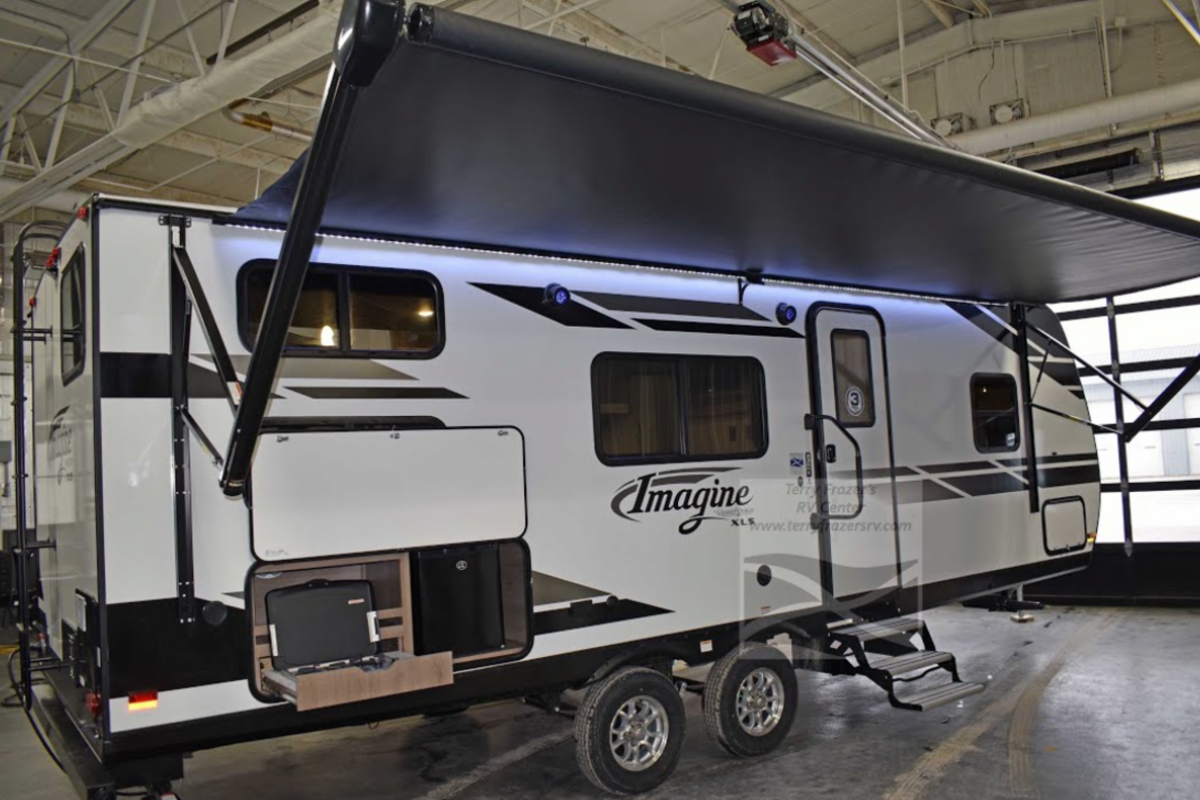 2020 Grand Design - Imaging 2400 BH, 1