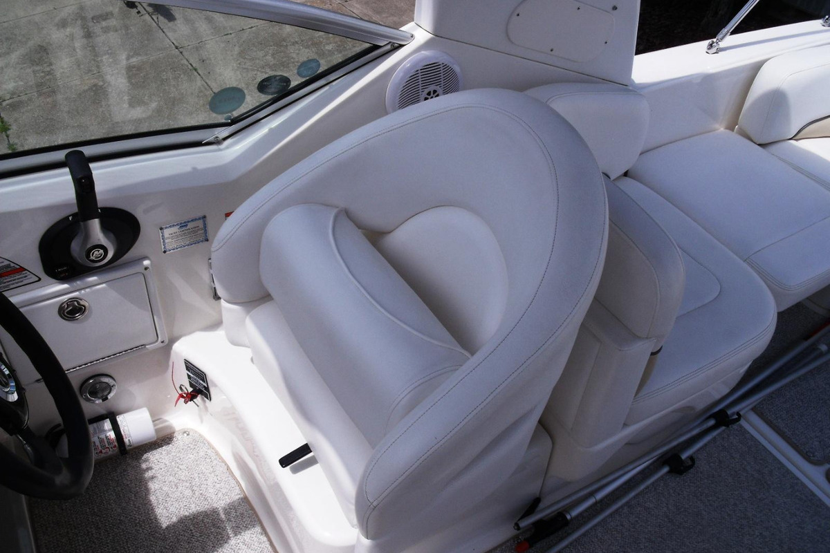 2008 Sea Ray 260 Sundancer, 7