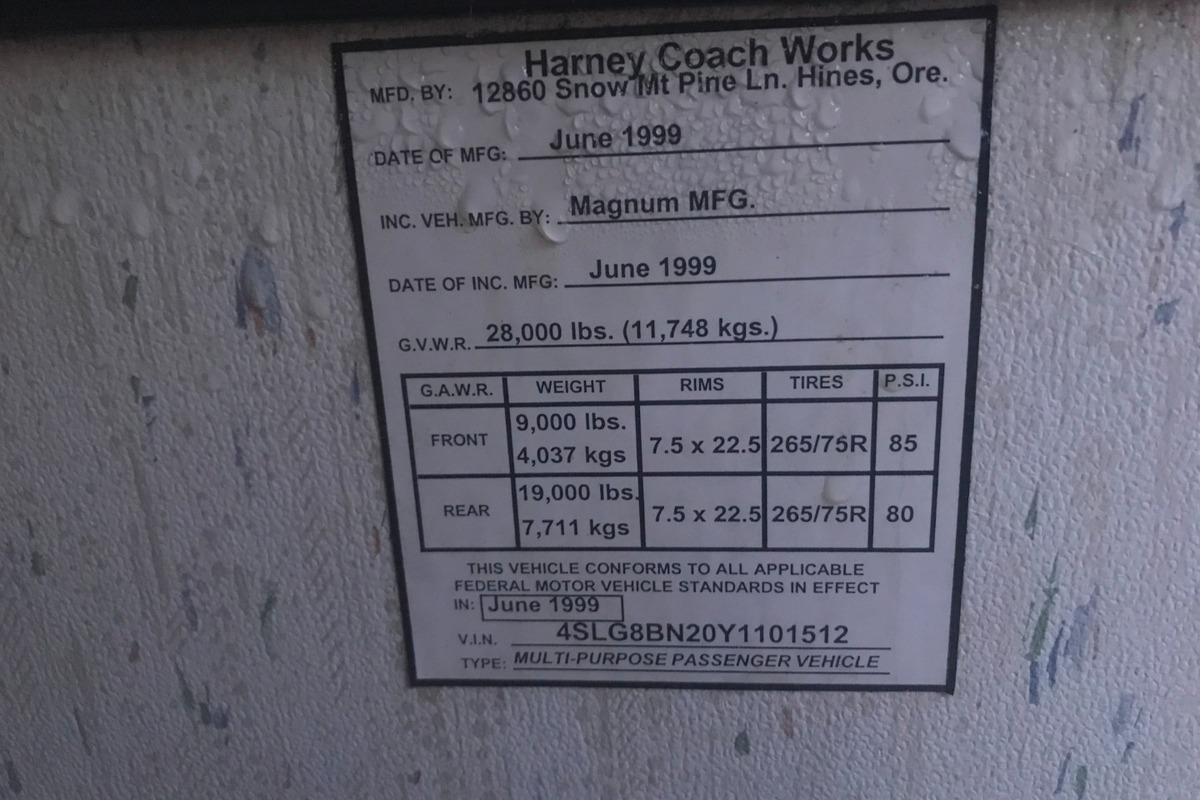 2000 Harney Coach Works 37ft Renegade - Casa Grande, 3