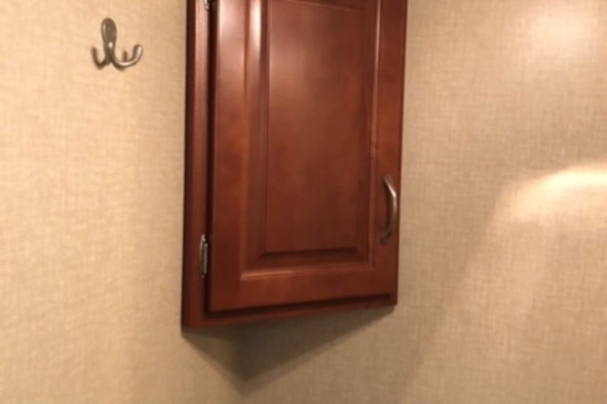 2014 Winnebago Itasca Spirit 31K, 14