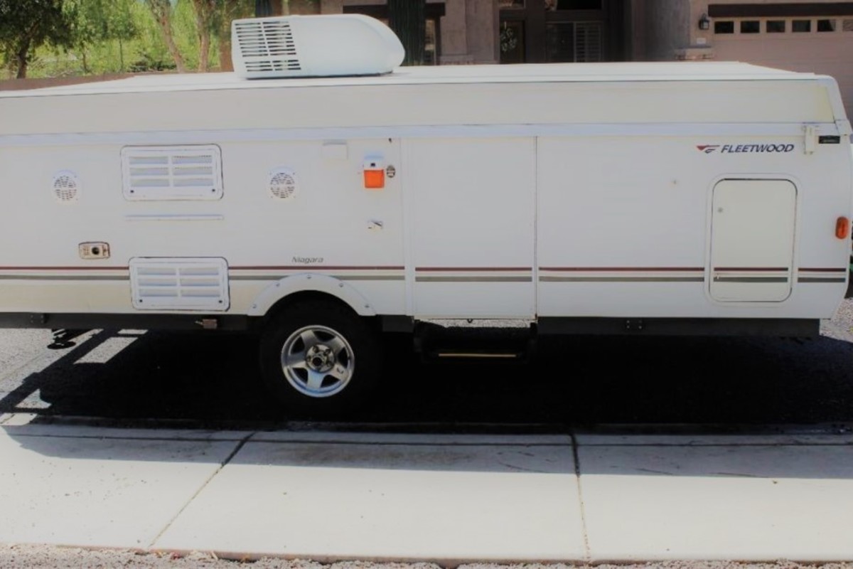 2007 Fleetwood Highlander Niagara white, 11
